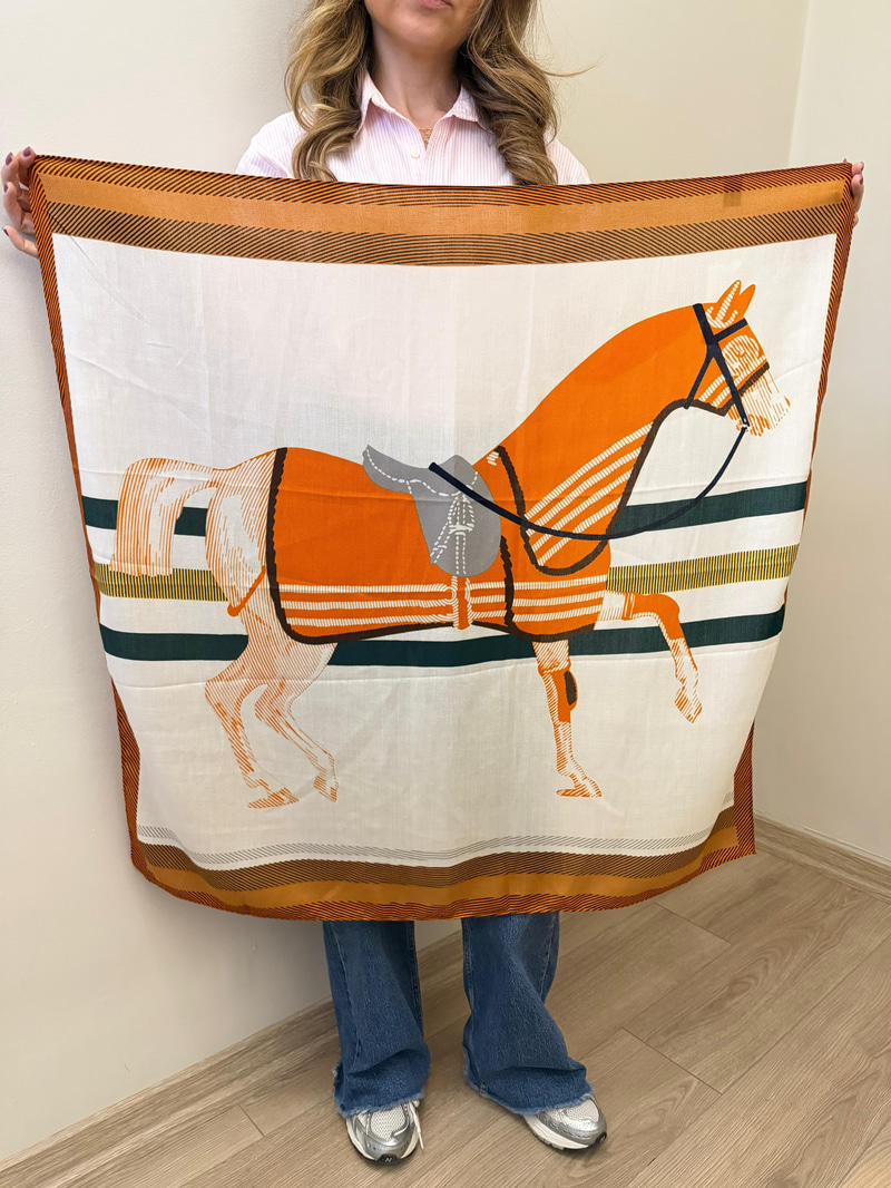 At Desenli Pamuk Dokulu Turuncu Şal 90x90 cm Renkli