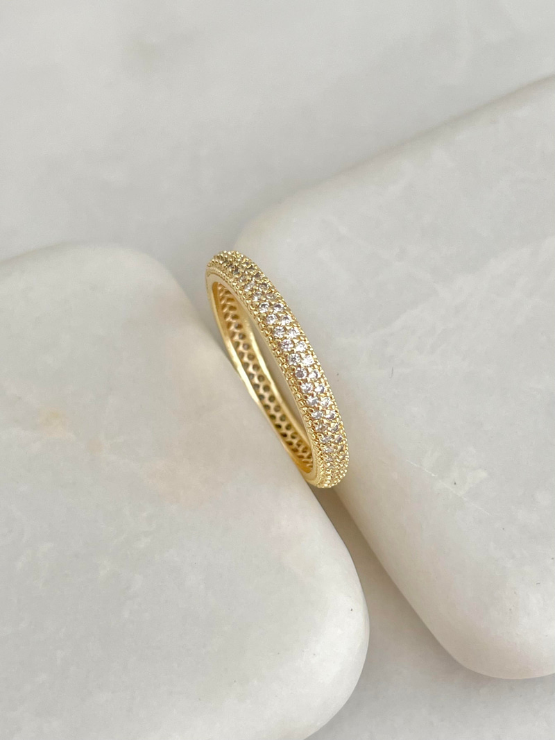 Altın Kaplama Gömme Taşlı Minimal Bombe Yüzük Gold