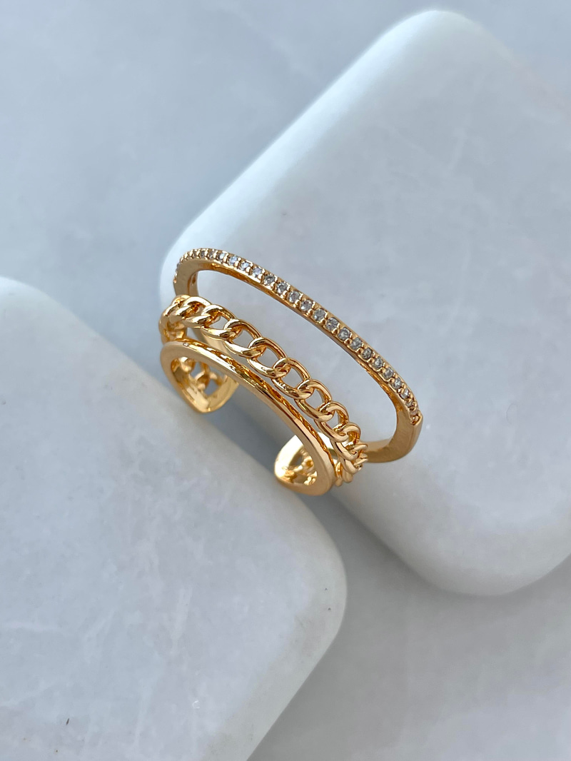 Altın Kaplama Üç Sıra Zincirli Kıkırdak Küpe Gold