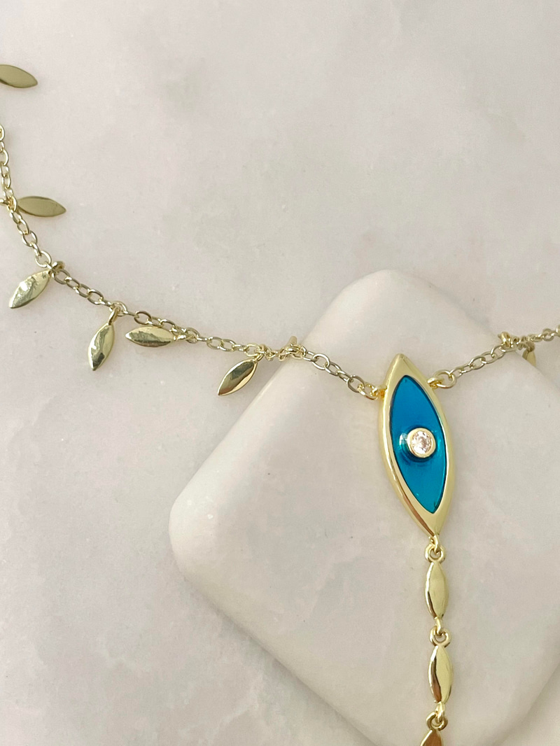 Altın Kaplama Arpa Sallantılı Göz Model Y Kolye Gold