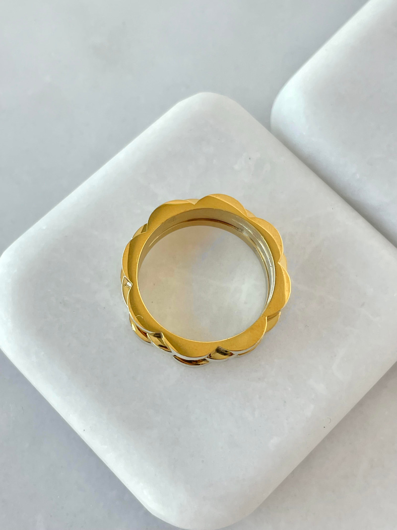 Çelik Kordon Model Yüzük Gold