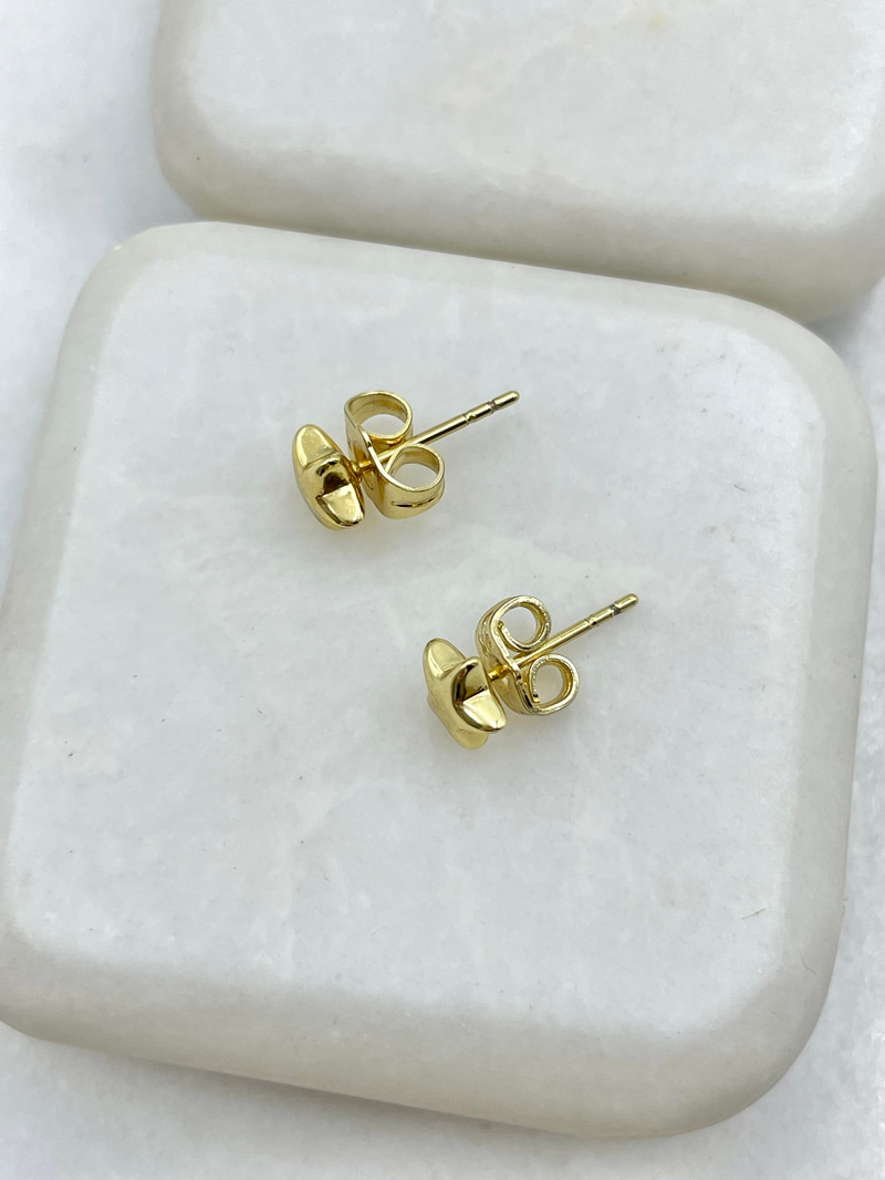 Özel Seri Minimal Bombe Yıldız Küpe 0.6 cm Gold