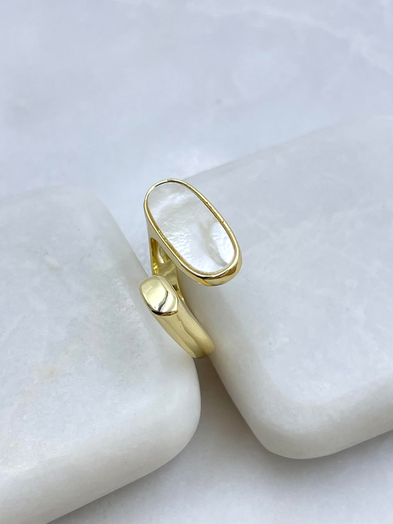 Altın Kaplama Sedefli Oval Yüzük Gold