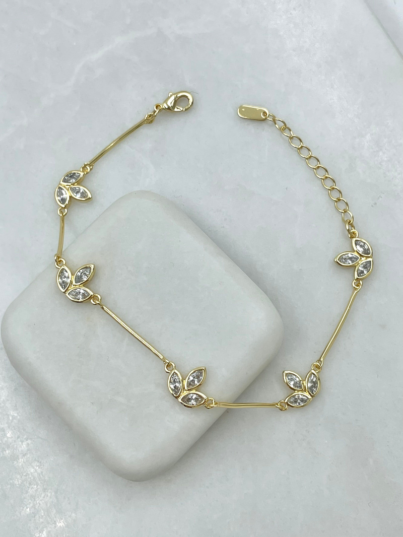 Altın Kaplama Kristal Taşlı Minimal Yaprak Bileklik Gold