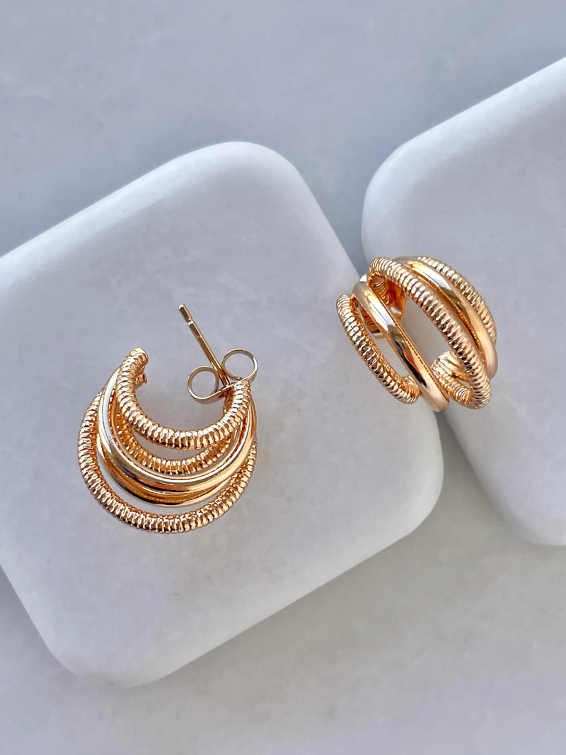 Özel Seri Beşli Halka Küpe Gold