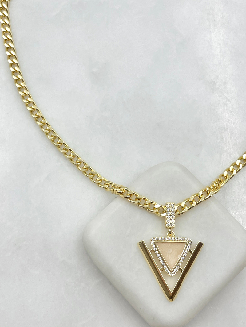 Sedefli Üçgen Sallantılı Zincir Kolye Gold