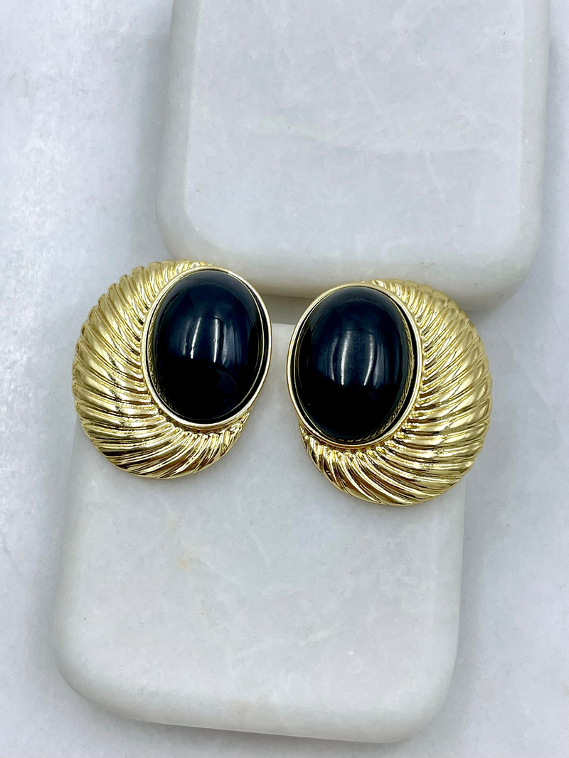 Altın Kaplama OVal Taşlı Burgu Vintage Küpe Siyah