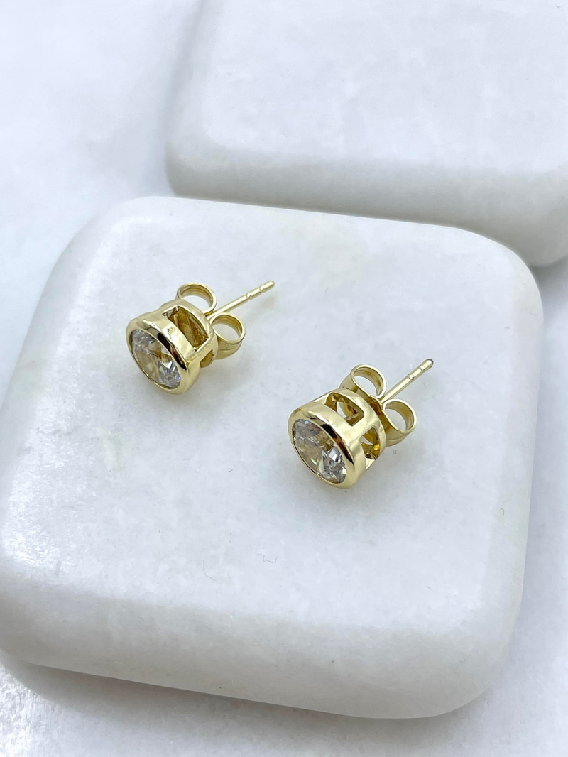 Özel Seri Daire Kristal Taşlı Küpe 0.7 mm Gold