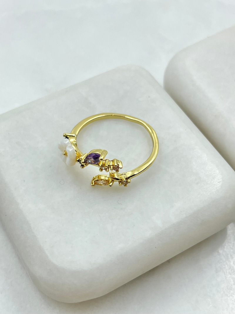 Mor Kristal Taşlı Çiçek Model Yüzük Gold