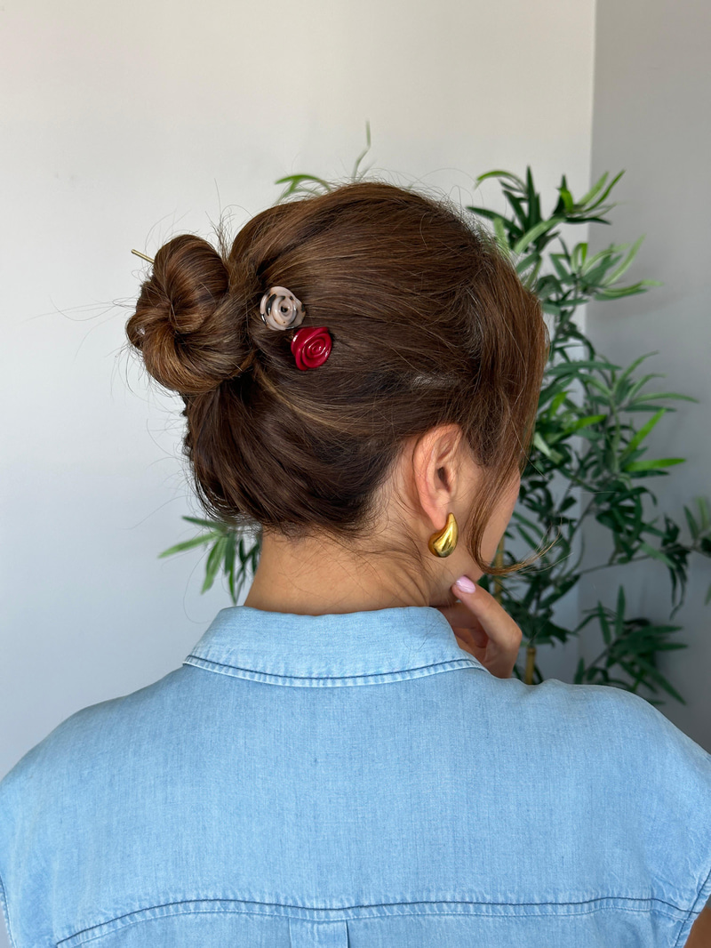 Gül Model Topuz Tokası Kırmızı