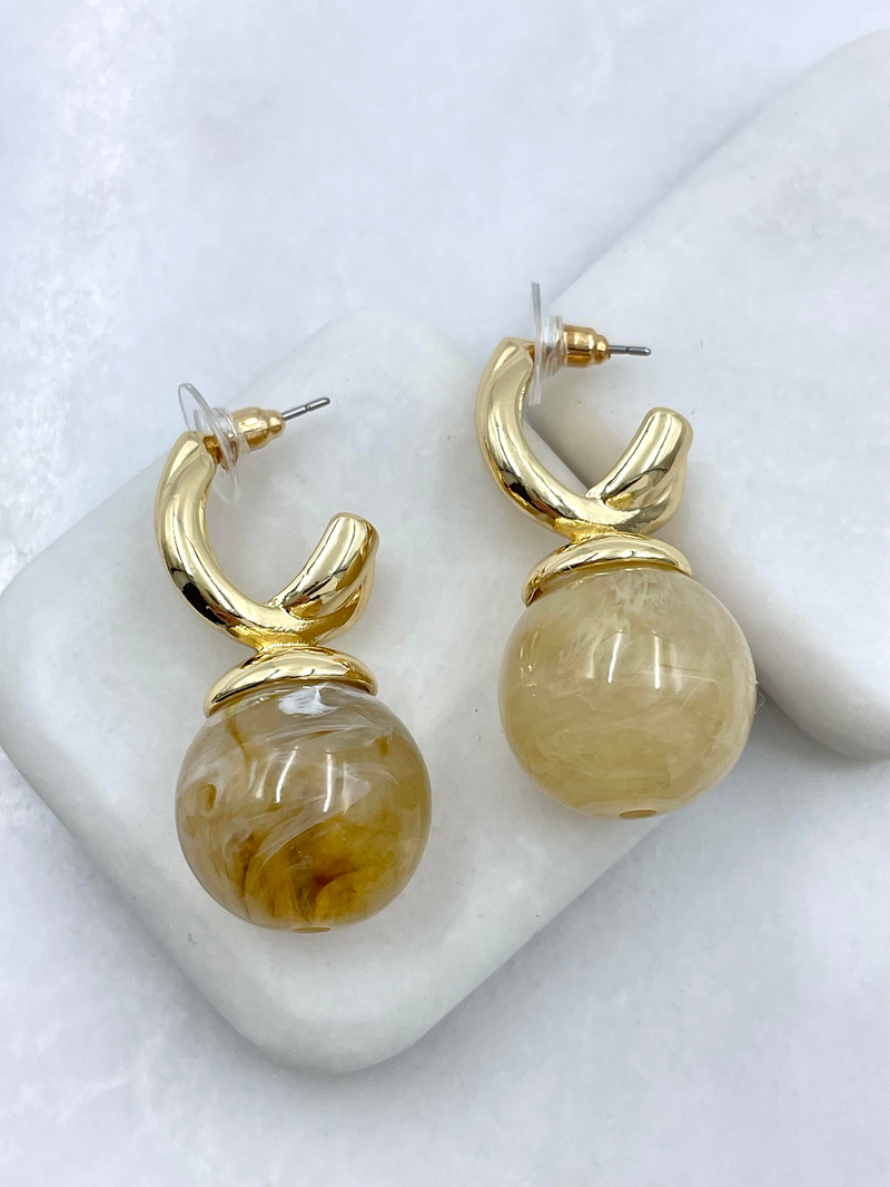 Altın Kaplama Gold Detaylı Top Sallantılı Vintage Küpe Vizon