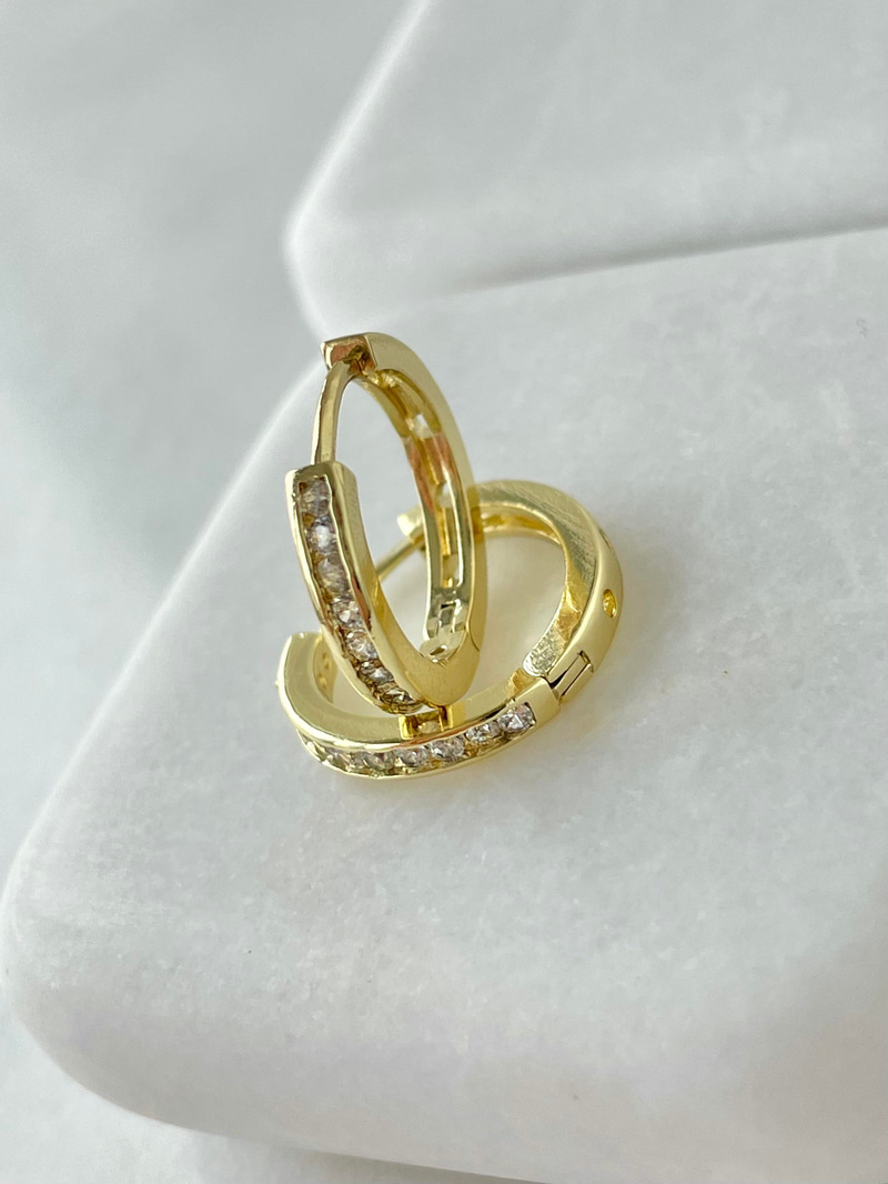 Özel Seri Gömme Taşlı Basic Halka Küpe Gold