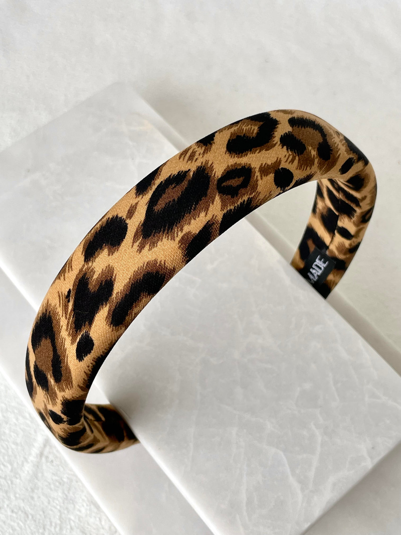 Leopar Desenli Taç