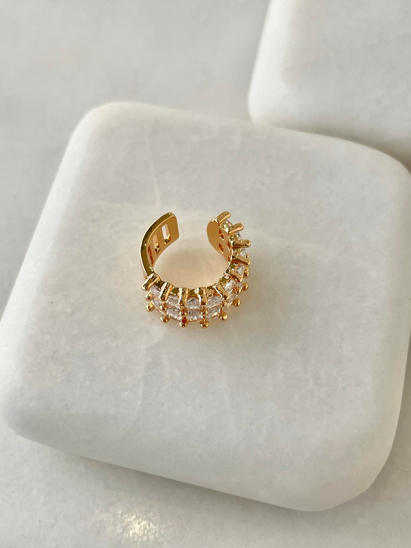 Altın Kaplama Çift Sıra Baget Taşlı Kıkırdak Küpe Gold