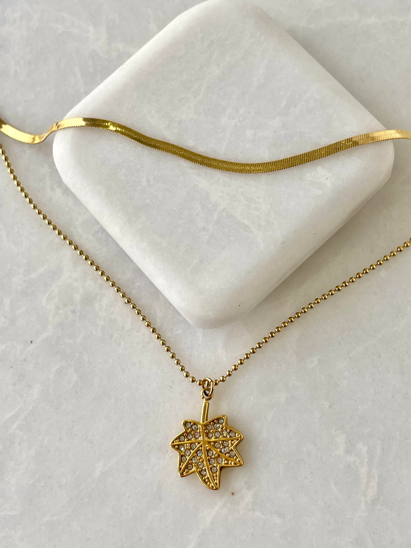 Çelik Minimal Topçuklu ve İtalyan Zincir Yaprak Kolye