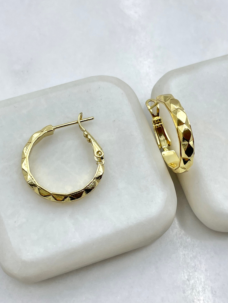 Özel Seri Üçgen Yansımalı Halka Küpe 2.1 cm Gold
