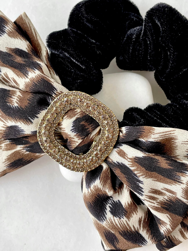 Kristal Taşlı Leopar Kadife Scrunchie Toka Siyah