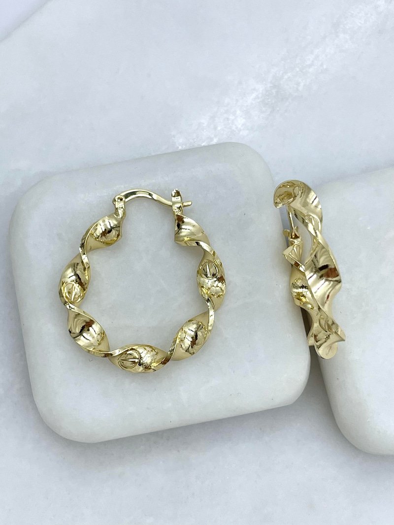 Altın Kaplama Çizgi ve Dalga Model Halka Küpe Gold
