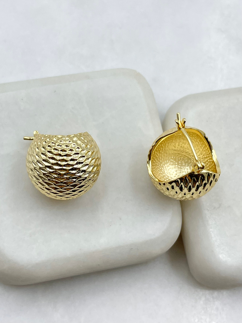 Dokulu Çanta Küpe Gold