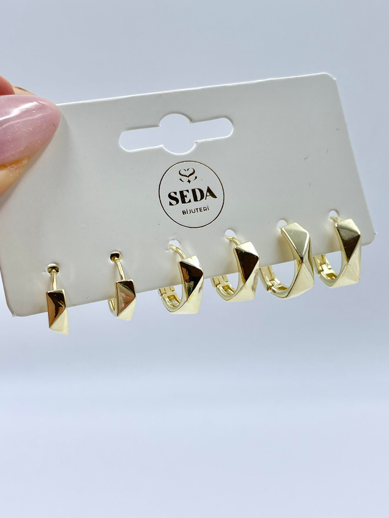 Altın Kaplama Altılı Köşeli Model Küpe Seti Gold
