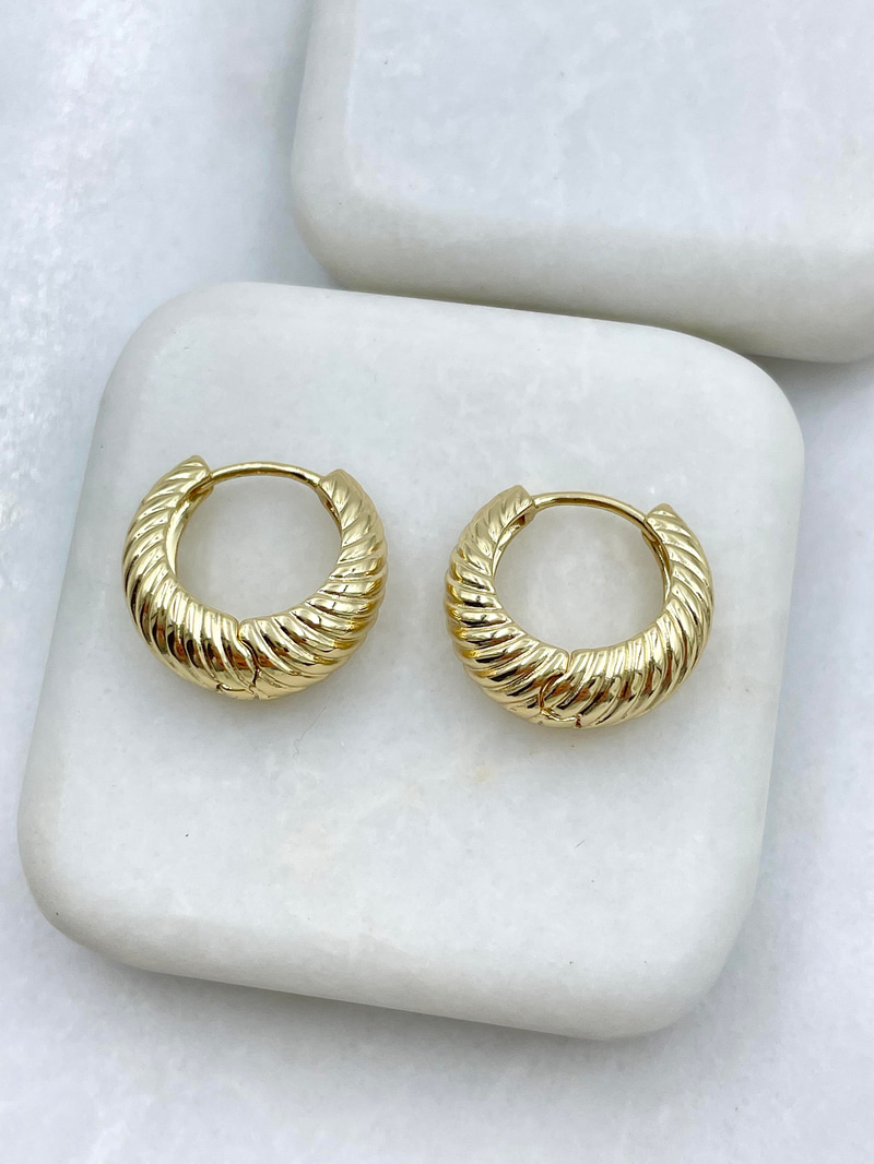 Özel Seri Minimal Tırtıklı Burgu Damla Küpe Gold