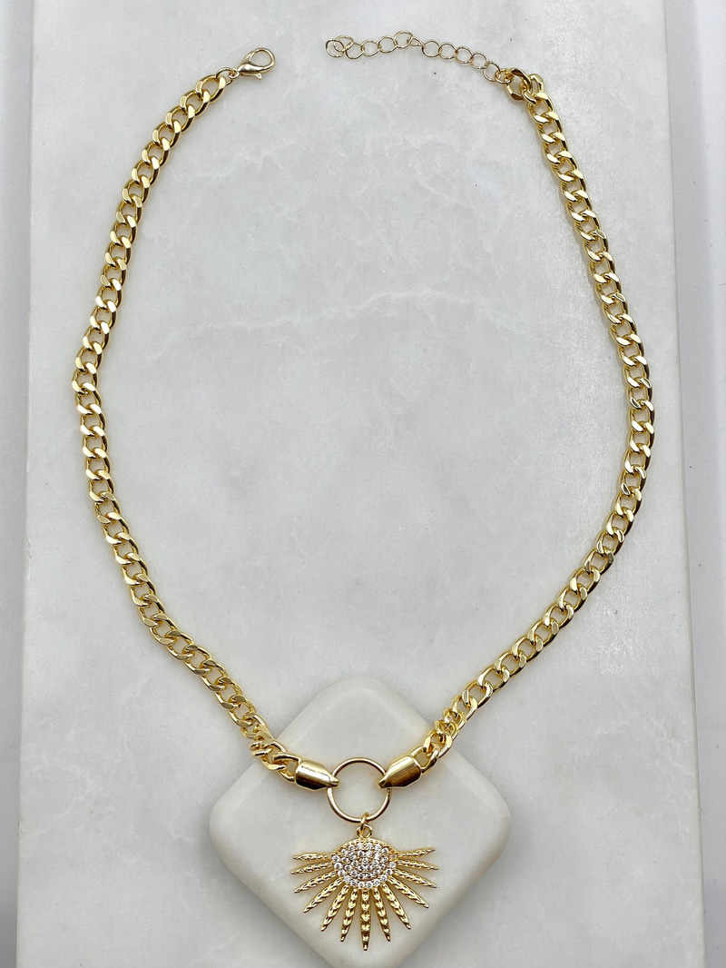 Güneş Sallantılı Zincir Kolye Gold