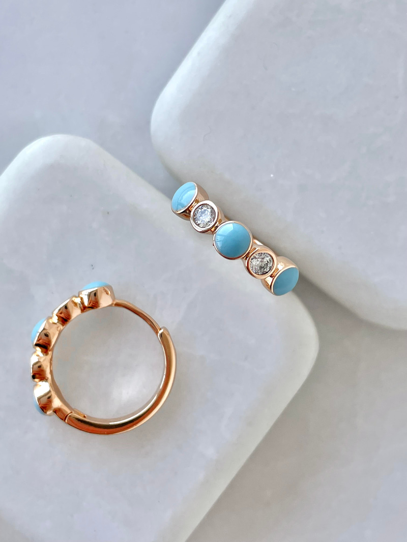 Özel Seri Mavi Taşlı Halka Küpe