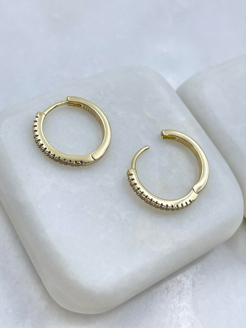 Özel Seri Gömme Taşlı Halka Küpe 1.7 cm Gold