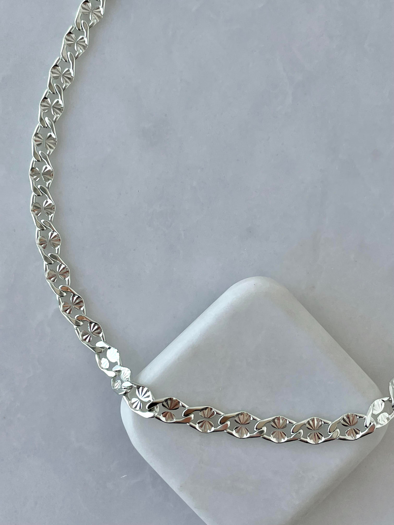 Lazer Kesim Kolye Gümüş