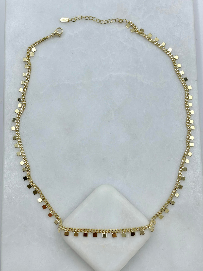 Altın Kaplama Kare Pul Plaka Sallantılı Kolye Gold