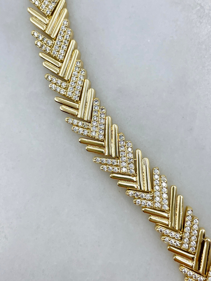 Altın Kaplama Zirkon Taşlı Üçgen Şerit Bileklik Gold