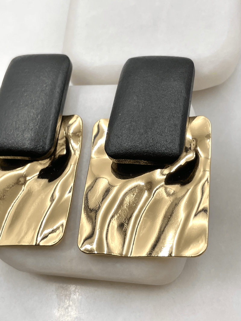 Altın Kaplama Gold Dalga Plaka Model Dikdörtgen Vintage Küpe Siyah