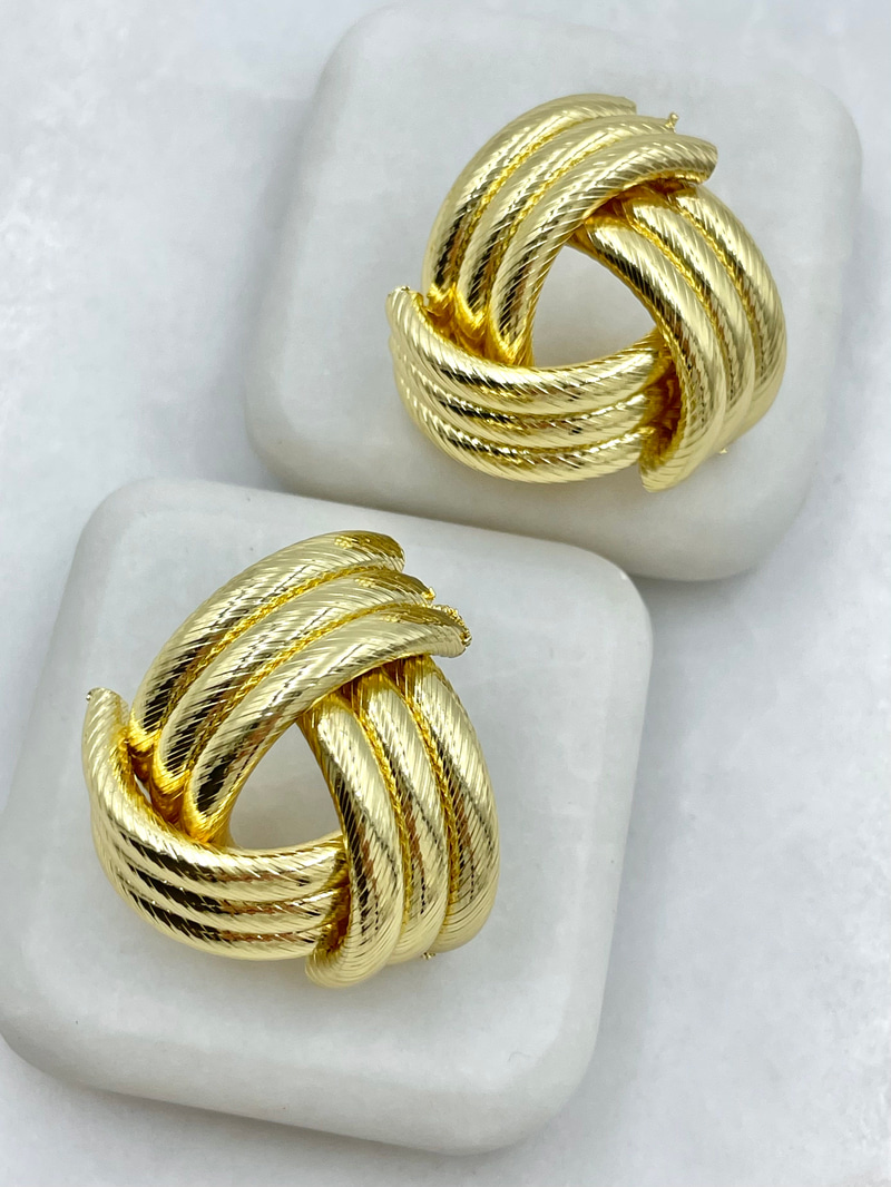 Altın Kaplama Yumak Vintage Küpe Gold