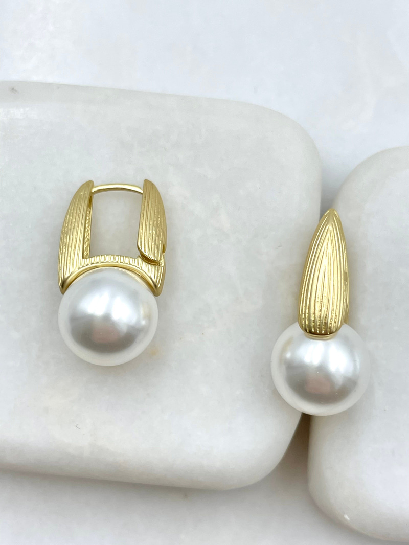 Vintage İncili Mat Küpe Gold