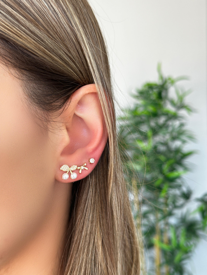 Altın Kaplama Altılı Kiraz ve Fiyonk Model Küpe