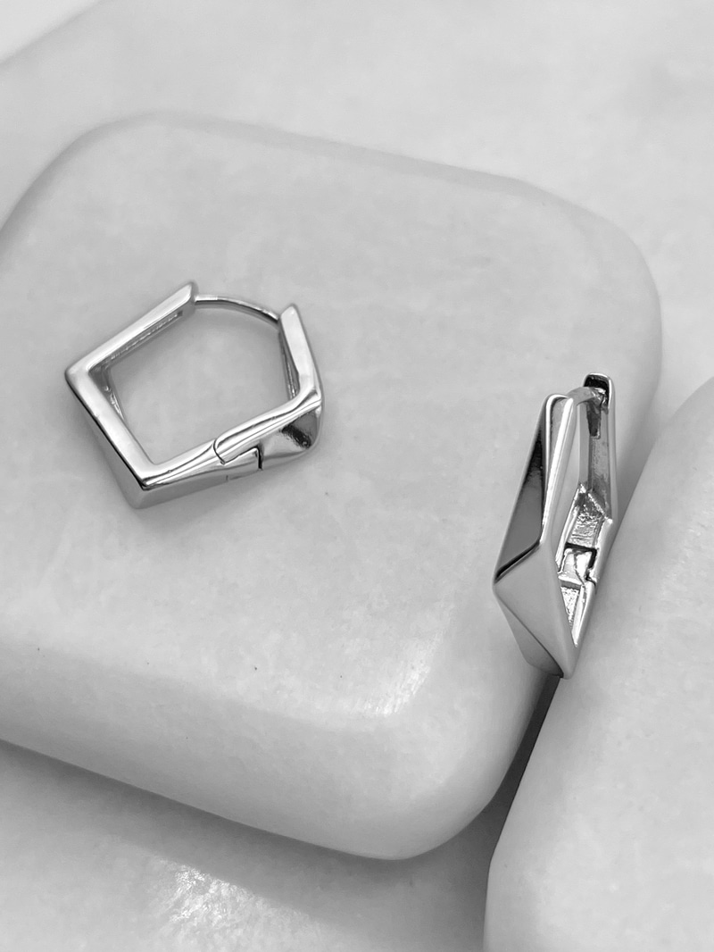 Özel Seri Köşeli Küpe 1.6 cm Gümüş