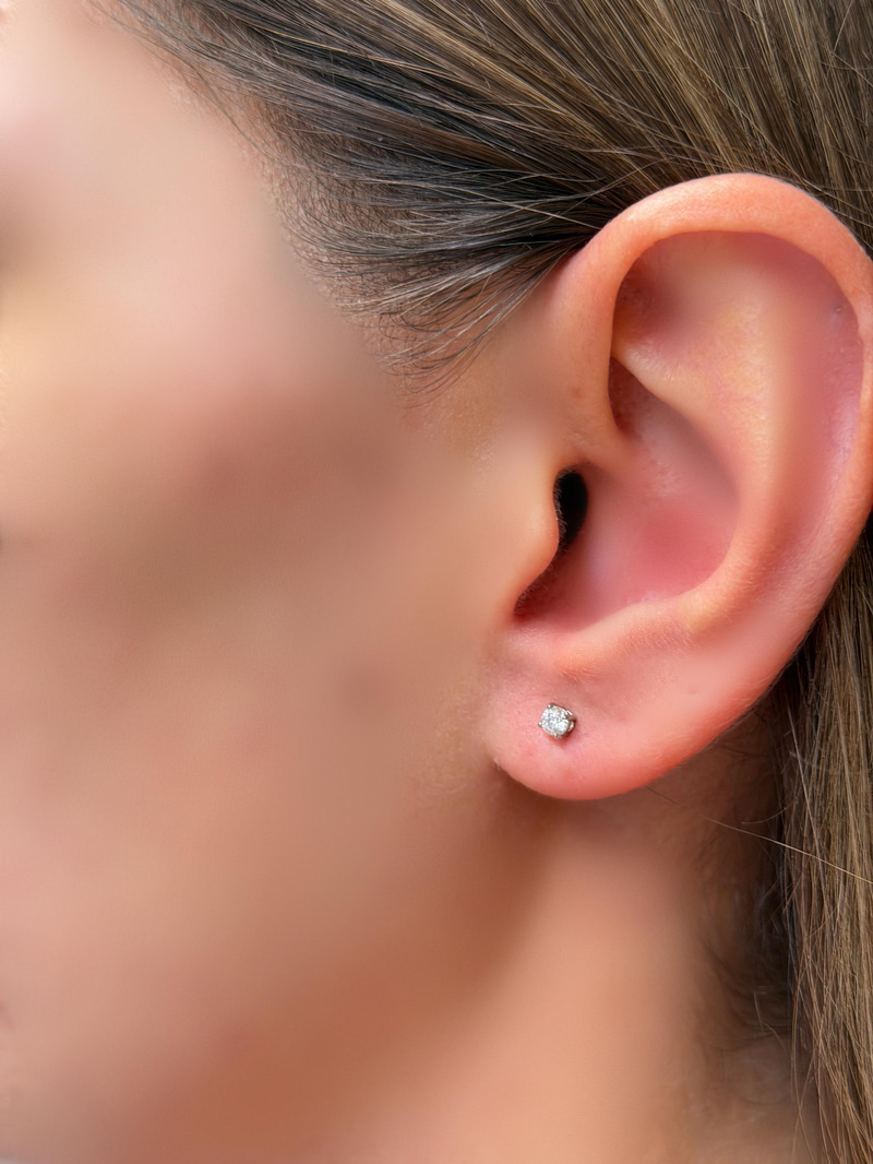 Özel Seri Minik Kristal Taş Küpe 0.3 mm Gümüş