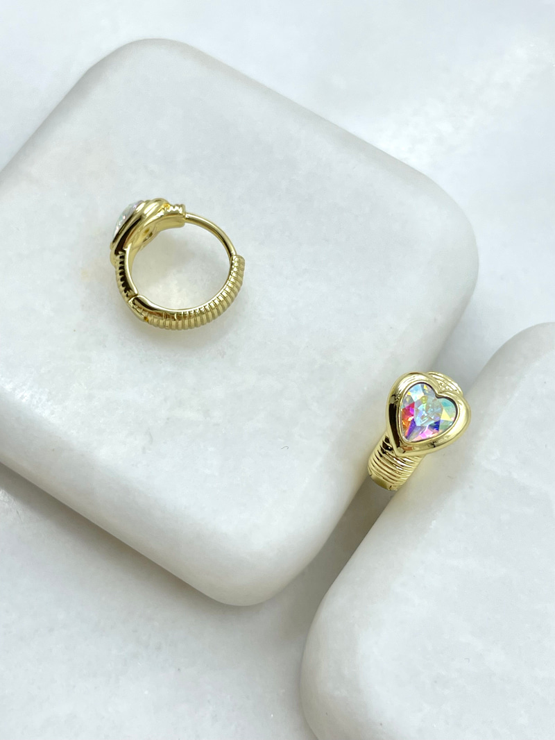 Özel Seri Desenli Swarovski Kalp Model Halka Küpe Gold