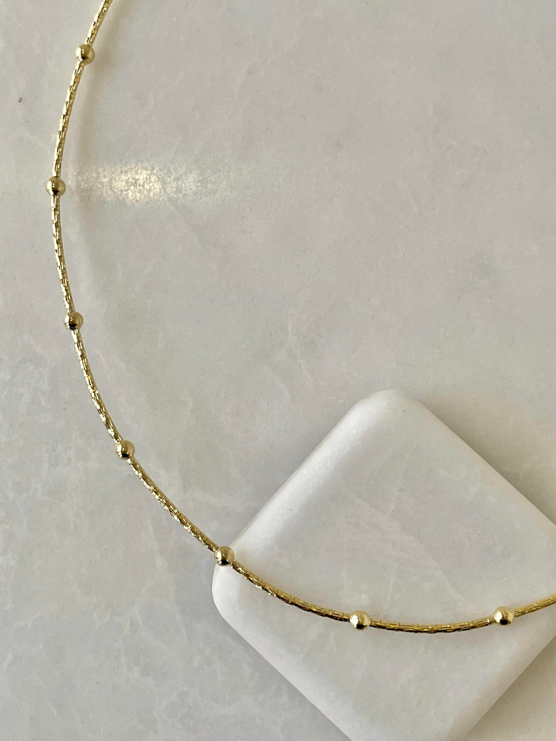 Özel Seri Topçuklu Işıltılı Tel Choker Kolye
