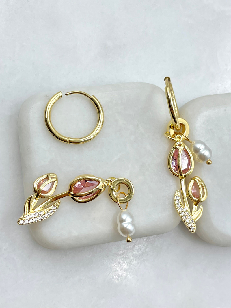 Pembe Kristal Taşlı Lale Sallantılı Küpe Gold