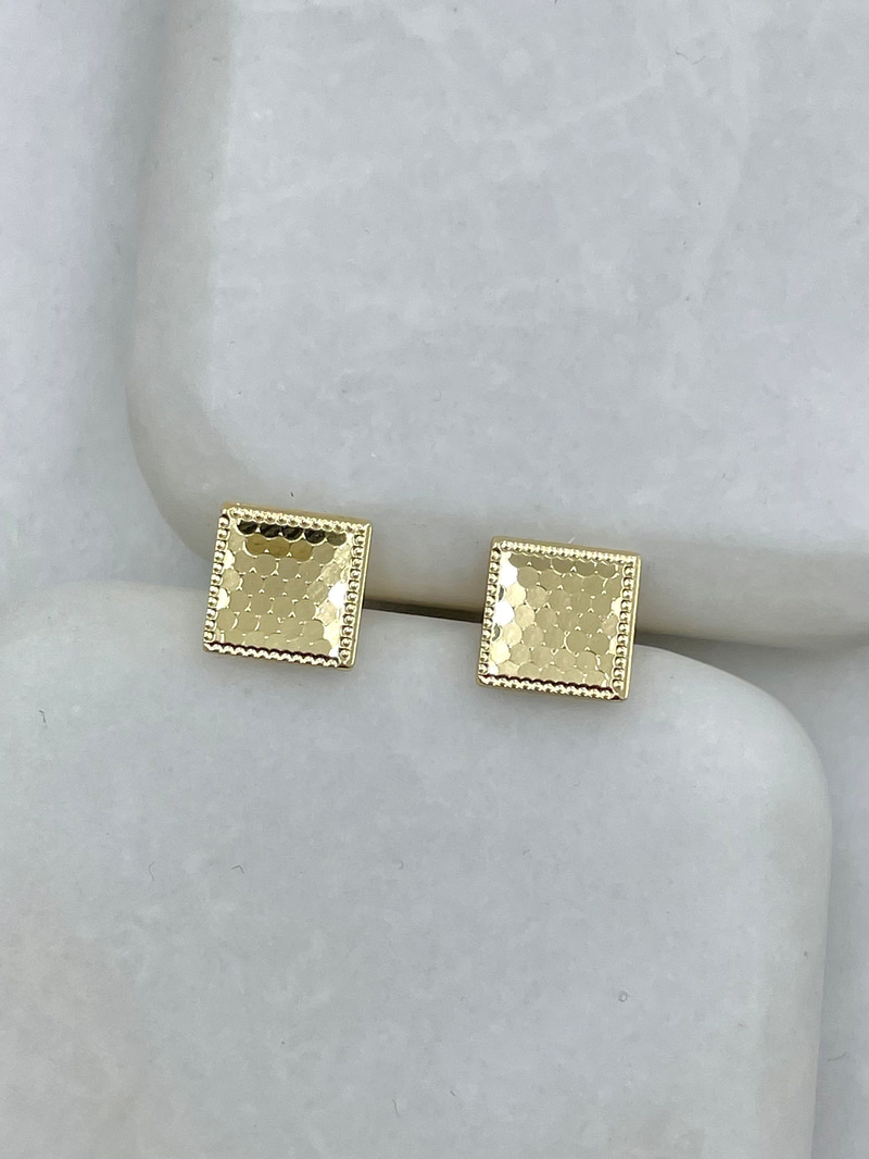Altın Kaplama Yansımalı Kare Küpe 0.8 mm Gold