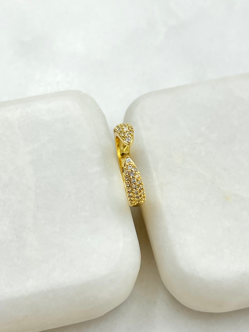 Gömme Taşlı Bombe Birleşim Serçe ve Eklem Yüzük Gold