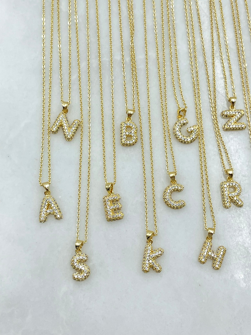 Altın Kaplama Gömme Taşlı Küçük Bombeli Harf Kolye Gold