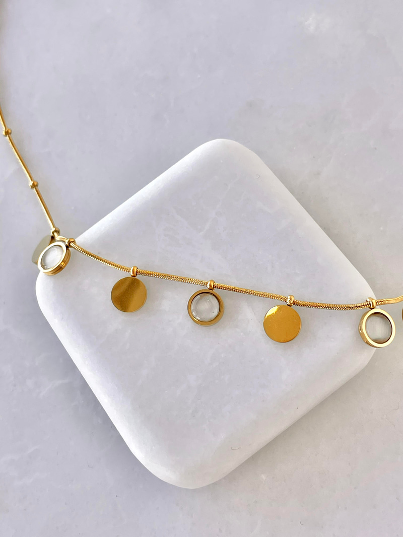 Çelik Minimal Opal Taşlı Topçuk Zincir Kolye