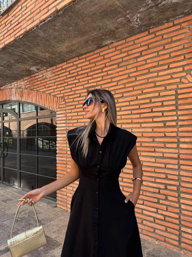 Lesla Belden Oturtmalı Siyah Elbise 070621149