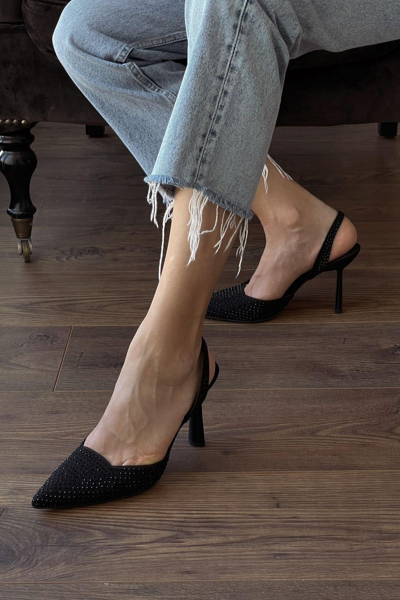 Night Siyah Taşlı Stiletto