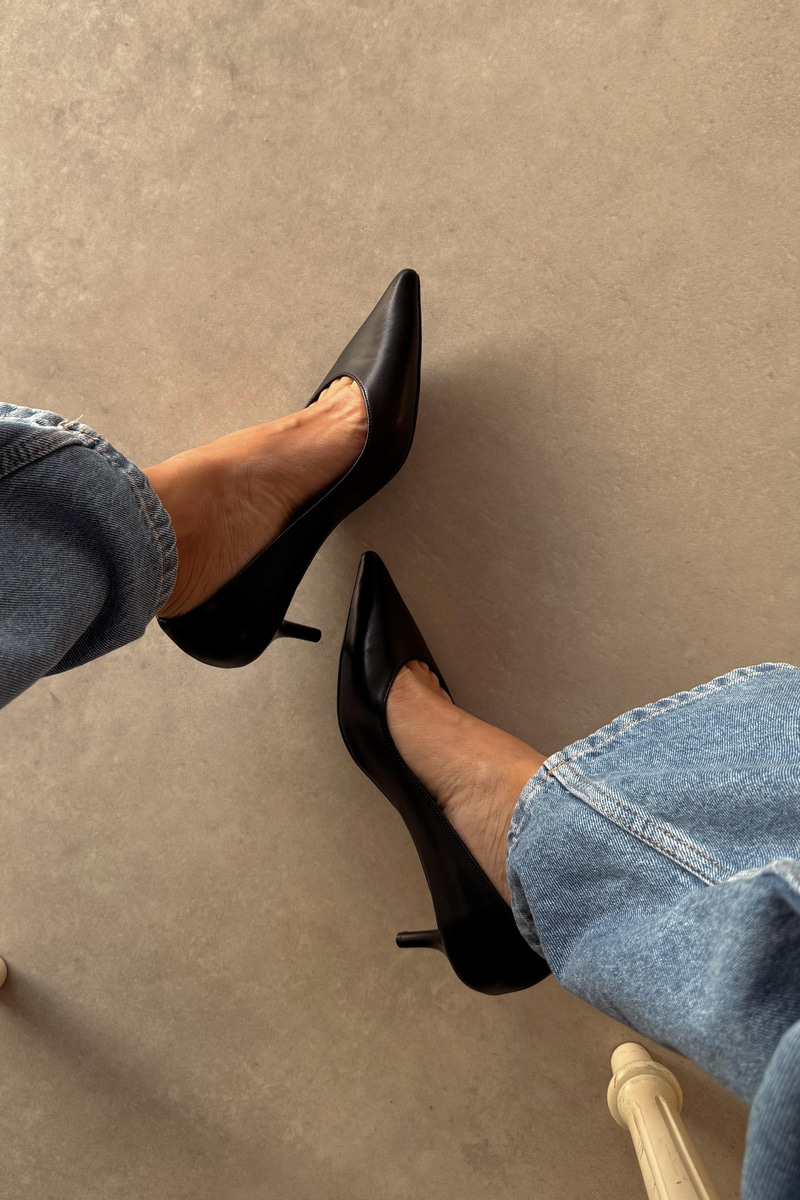 Sava Siyah Hakiki Deri Stiletto