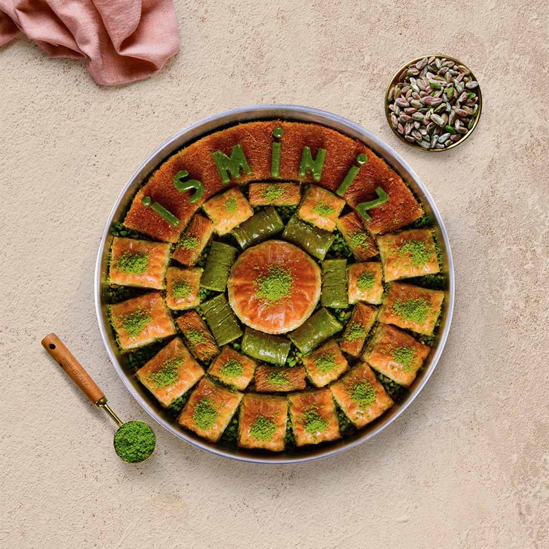 Yuvarlak Karışık Baklava Tepsisi - Size Özel