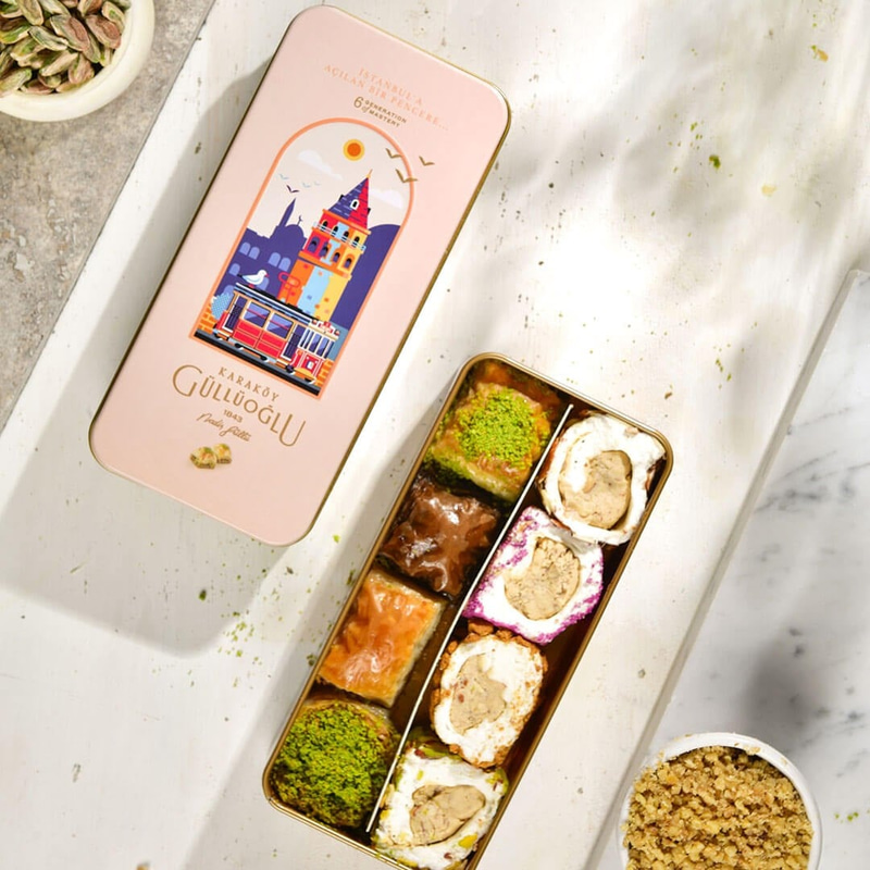 İstanbul'dan Bir Hatıra - Baklava ve Lokum