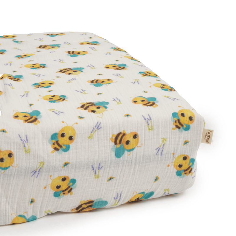 Müslin Lastikli Bebek Çarşafı Bees